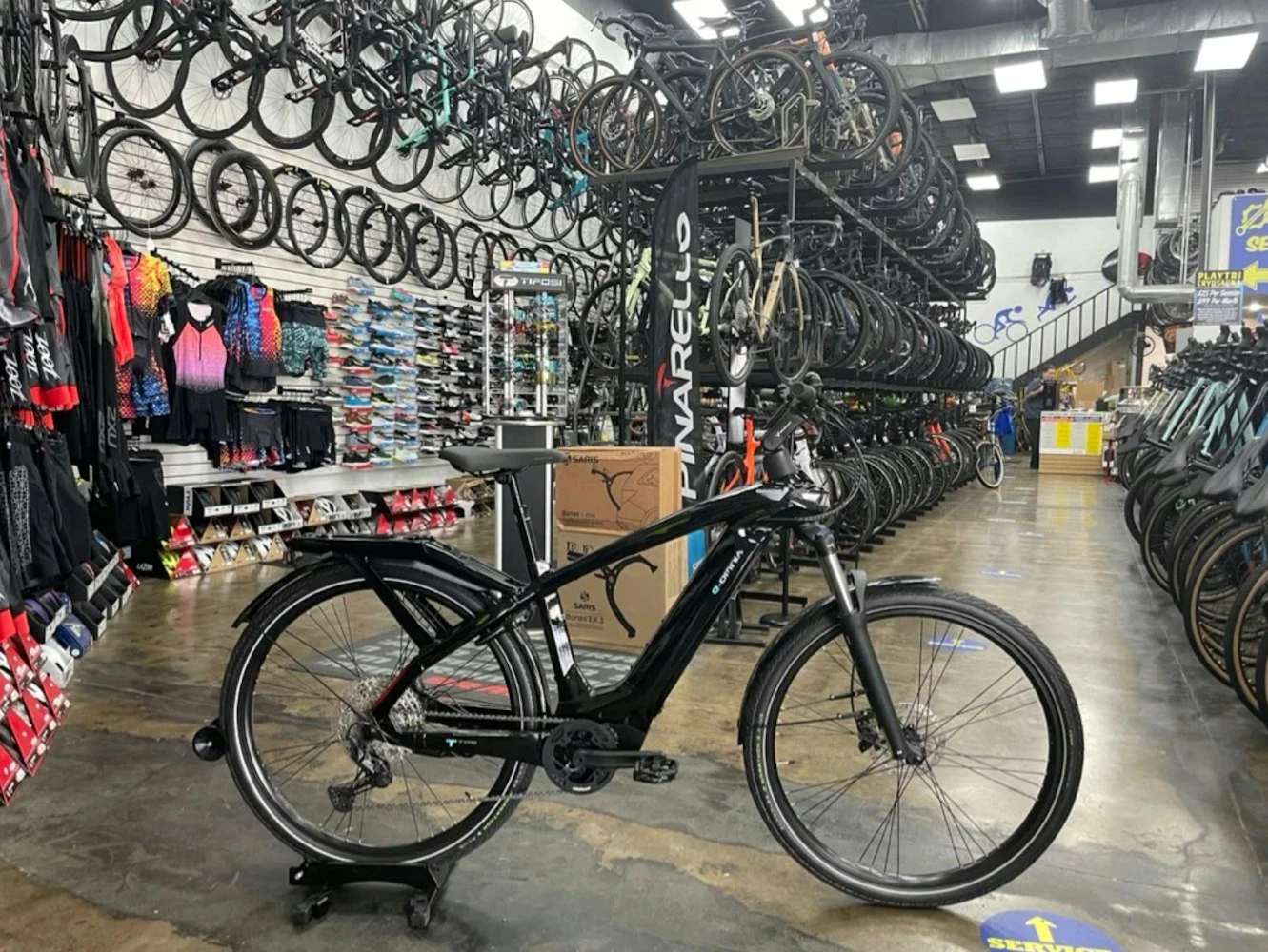 Bianchi E-Omnia T Type Shimano Deore XT Tourer - 2022 3 Bianchi E-Omnia T Type Shimano Deore XT Tourer - 2022