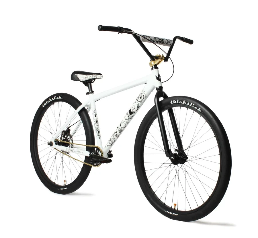 Throne Cycles The Goon Chad D White 2022 3 Throne Cycles The Goon Chad D White 2022