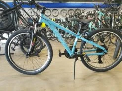Batch Bicycles Batch 24" Youth Mountain Bike Blue 2021