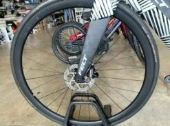 Felt IA Advanced Shimano Ultegra - Textreme/White Geo 2020 22 Felt IA Advanced Shimano Ultegra - Textreme/White Geo 2020 -Cannondale Store JQB7cykf3OrMzpjs FBXJXO o