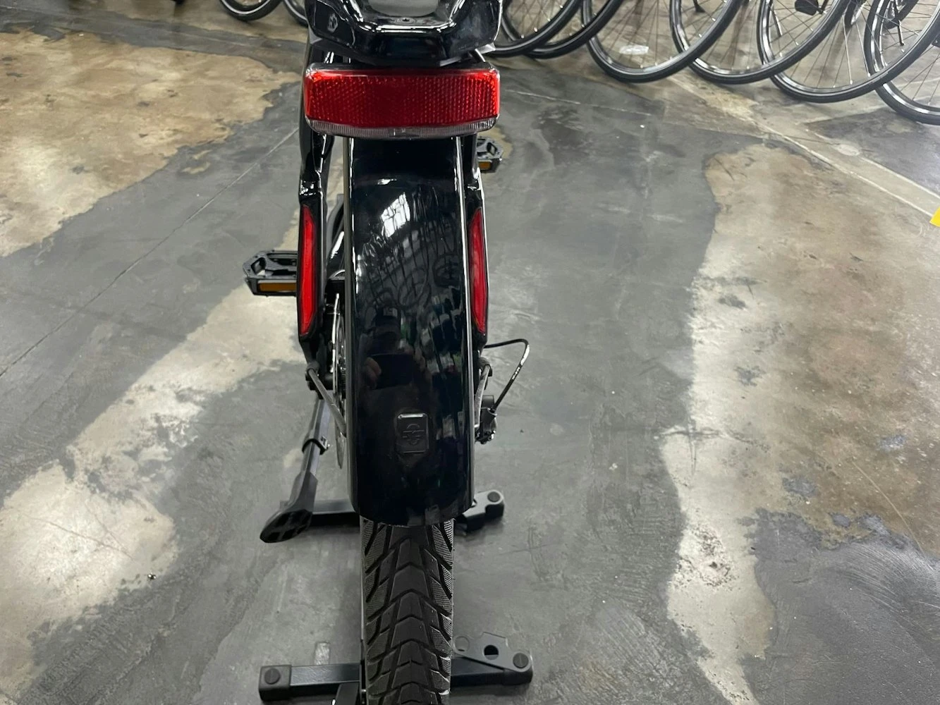 Bianchi E-Omnia T Type Shimano Deore XT Tourer - 2022 12 Bianchi E-Omnia T Type Shimano Deore XT Tourer - 2022 - Image 10