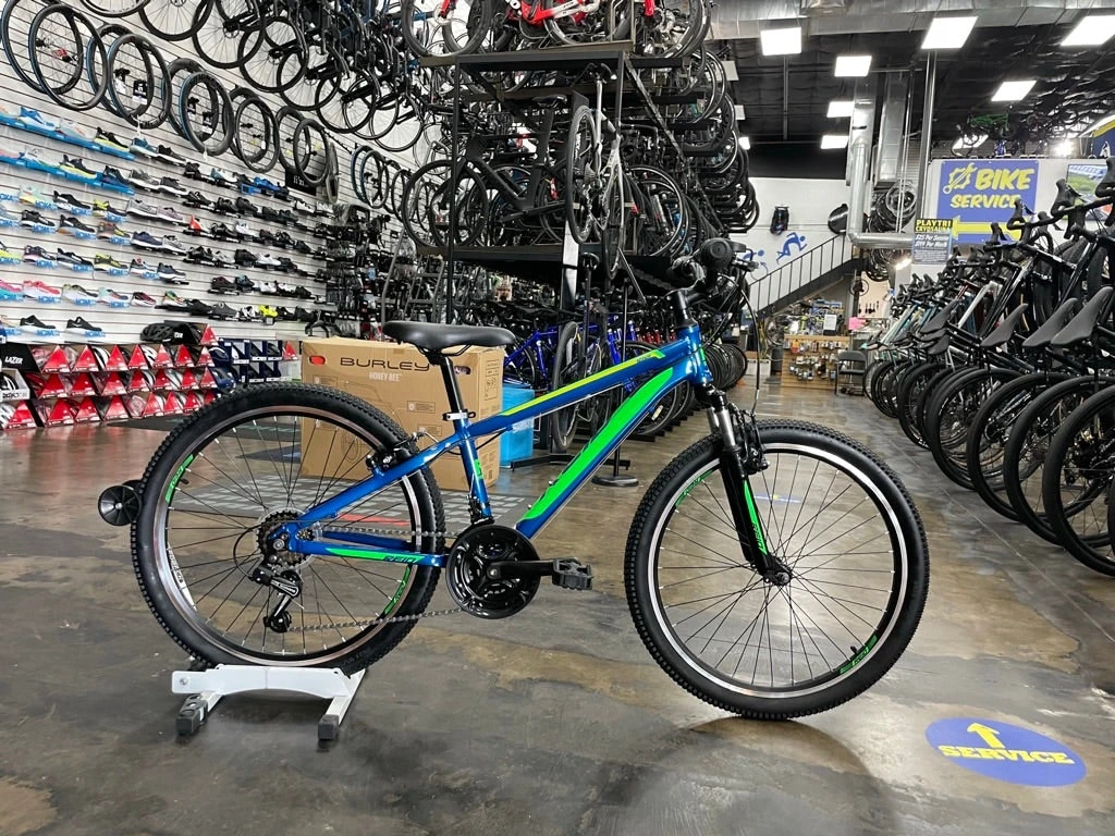 Reid Scout 24 Kids Mountain Bike - Blue/Green 2021 3 Reid Scout 24 Kids Mountain Bike - Blue/Green 2021