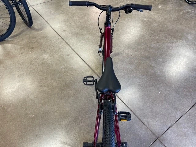 Batch Bicycles - 24" Lifestyle Youth Hyrid Bike 9 Batch Bicycles - 24" Lifestyle Youth Hyrid Bike - Image 7