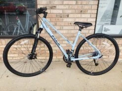 Fuji Traverse 1.5 ST - Denim Blue Hybrid/Gravel Bike 2022