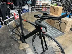 Argon 18 E-117 Tri Sram Force 22 - Black/Black 2022 -Cannondale Store cmzeD5lH DxX5umt4OXCbGuSg