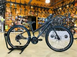 Breezer Midtown 1.5 ST - Skyline Black 2022