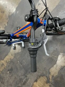 Reid Scout 24 Kids Mountain Bike - Blue/Orange 2021 -Cannondale Store izJCsDi16x0hPEWF4bLNOu1Xc
