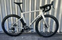 2020 Specialized S-Works Tarmac SL6 Carbon Disc Road Bike - 54cm - Pre-Owned