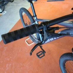 Giant We Ship! Talon 2-GU - Knight Shield 2022 -Cannondale Store spCLXRiES38NbMCEIIYyW2Psw