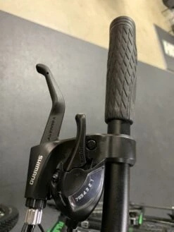 Fuji Traverse 1.7 Satin Black/Green 2022 -Cannondale Store vu6XmD8hdI2dhpdY1pkVWSjnE